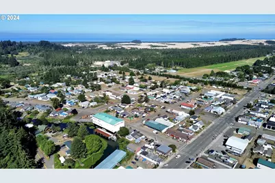 160 Hilltop Dr, Lakeside, OR 97449 - Photo 47