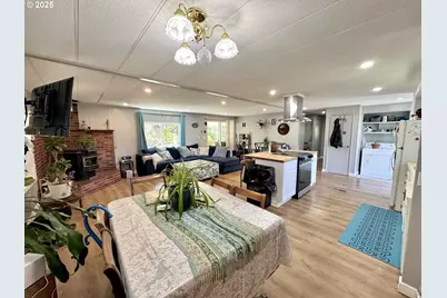 160 Hilltop Dr, Lakeside, OR 97449 - Photo 11