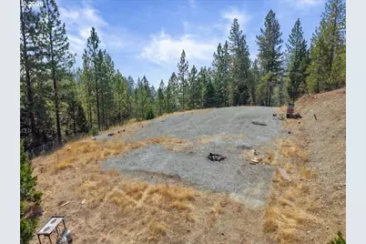 2133 Spring Brook Rd, Myrtle Creek, OR 97457 - Photo 3