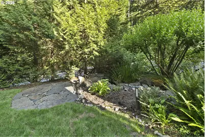 8525 SW 181st Ave, Beaverton, OR 97007 - Photo 35