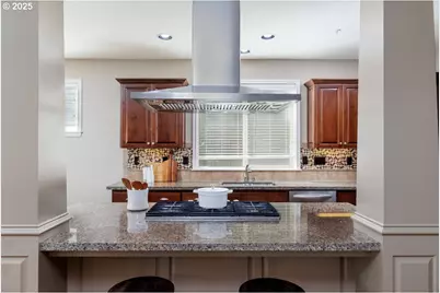 5598 NW 135th Ave, Portland, OR 97229 - Photo 13