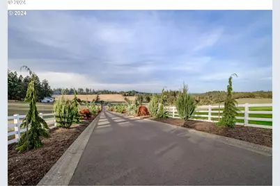 2554 Cole Rd, Salem, OR 97306 - Photo 5