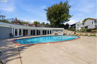 627 N Tomahawk Island Dr, Portland, OR 97217 - Photo 33