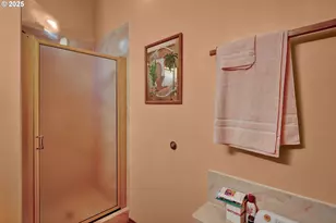 434 E 39th Ave, Eugene, OR 97405 - Photo 27