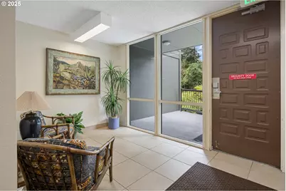 45 Eagle Crest Dr #219, Lake Oswego, OR 97035 - Photo 5