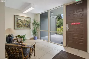 45 Eagle Crest Dr, Lake Oswego, OR 97035 - Photo 5