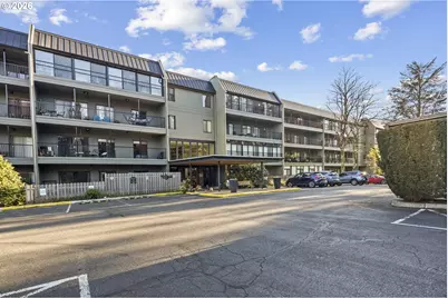 45 Eagle Crest Dr #219, Lake Oswego, OR 97035 - Photo 3