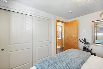 1480 NE Kane Dr, Gresham, OR 97030 - Photo 17