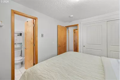 1480 NE Kane Dr, Gresham, OR 97030 - Photo 13