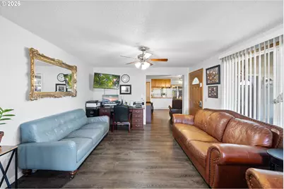 1480 NE Kane Dr, Gresham, OR 97030 - Photo 5