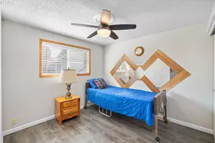 1480 NE Kane Dr, Gresham, OR 97030 - Photo 37