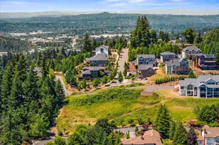 13733 SE Aldridge Rd, Happy Valley, OR 97086 - Photo 15