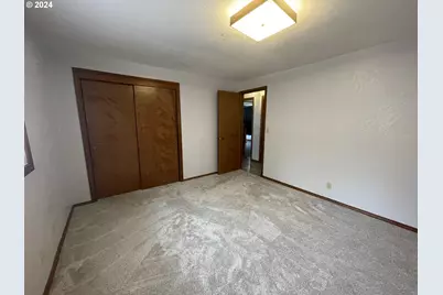 100 Rhododendron Dr, Florence, OR 97439 - Photo 17