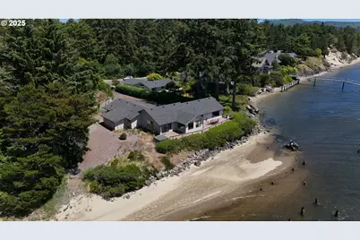 100 Rhododendron Dr, Florence, OR 97439 - Photo 43