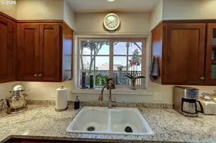 165 NW 1st St, Warrenton, OR 97146 - Photo 19