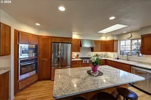 165 NW 1st St, Warrenton, OR 97146 - Photo 17