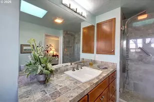 165 NW 1st St, Warrenton, OR 97146 - Photo 35