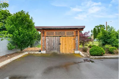 8300 SE Flavel St, Portland, OR 97266 - Photo 33