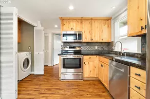 3097 SE Bluebird Dr, Hillsboro, OR 97123 - Photo 19