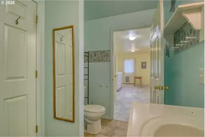 554 W High St, Athena, OR 97813 - Photo 27