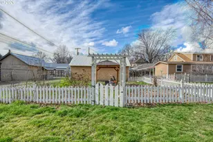 554 W High St, Athena, OR 97813 - Photo 31