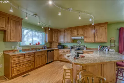 554 W High St, Athena, OR 97813 - Photo 9