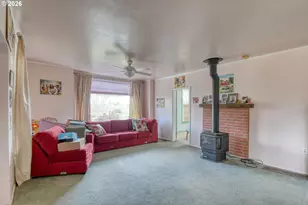 554 W High St, Athena, OR 97813 - Photo 3