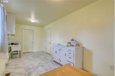 554 W High St, Athena, OR 97813 - Photo 29