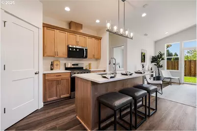 413 SE Shetterly Dr, Dallas, OR 97338 - Photo 5