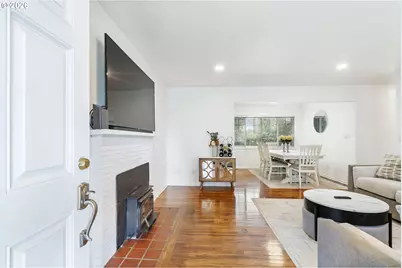 444 SE 153rd Ave, Portland, OR 97233 - Photo 5