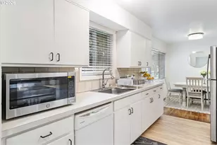 444 SE 153rd Ave, Portland, OR 97233 - Photo 13