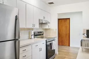 444 SE 153rd Ave, Portland, OR 97233 - Photo 11