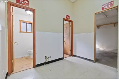 6305 SW Highway 101, Lincoln City, OR 97367 - Photo 11