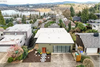 7528 S Kelly Ave, Portland, OR 97219 - Photo 3