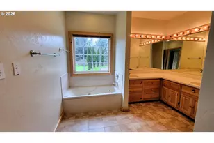 78341 Snauer Ln, Cottage Grove, OR 97424 - Photo 17