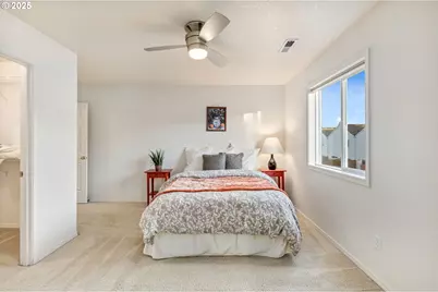 16525 NE 20th St, Vancouver, WA 98684 - Photo 17