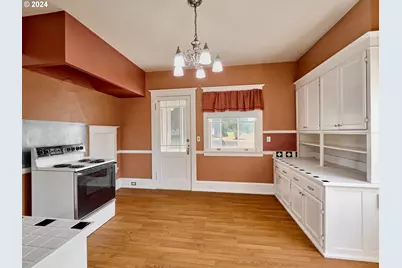 22876 S Highway 213, Oregon City, OR 97045 - Photo 11