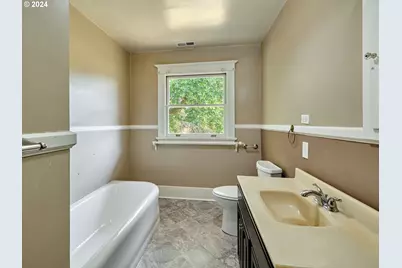 22876 S Highway 213, Oregon City, OR 97045 - Photo 21