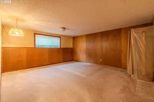 5866 SE Lloyd St, Milwaukie, OR 97222 - Photo 39