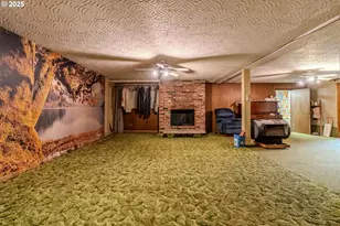 5866 SE Lloyd St, Milwaukie, OR 97222 - Photo 37