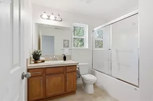 5899 SE Davis Rd, Hillsboro, OR 97123 - Photo 31