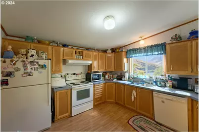 73745 Lower Imnaha Rd, Imnaha, OR 97842 - Photo 11