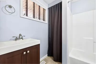 13316 SE Ramona St, Portland, OR 97236 - Photo 19