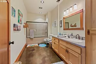 62924 Wolf Creek Ln, North Powder, OR 97867 - Photo 23