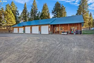 62924 Wolf Creek Ln, North Powder, OR 97867 - Photo 33