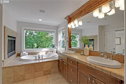 8553 NW Lovejoy St, Portland, OR 97229 - Photo 17