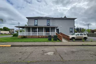 287 W 5th Ave, Junction City, OR 97448 - Photo 1