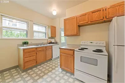 5727 N Haight Ave, Portland, OR 97217 - Photo 13