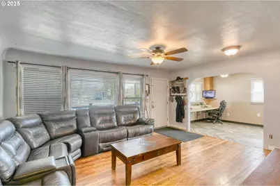 454 E Main St, Athena, OR 97813 - Photo 5