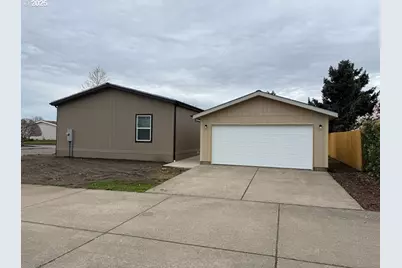 2544 Rosebay St, Eugene, OR 97402 - Photo 9